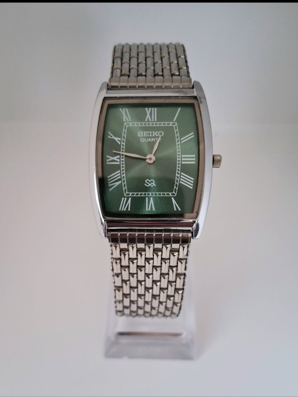 Men's Vintage Seiko Barrel/Tonneau Stainless Steel Green Tank Watch RARE